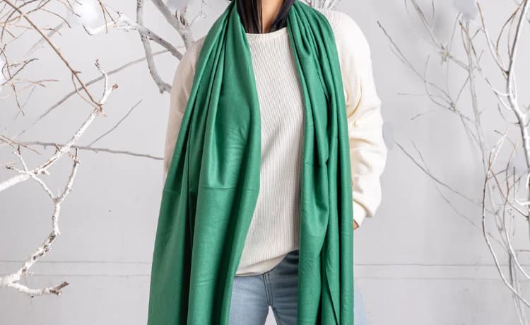 ایده برای فروش شال و روسری + راهکارهای کاربردی و خلاقانه