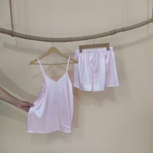 لباس خواب آرامیس