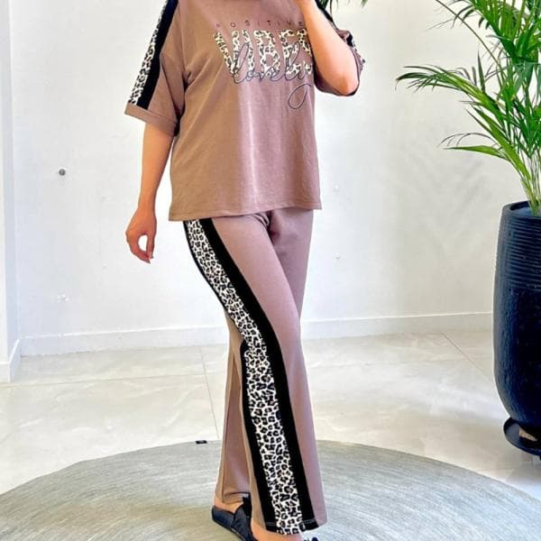 ست زنانه طرح vibes کد 10825 - تصویر 3