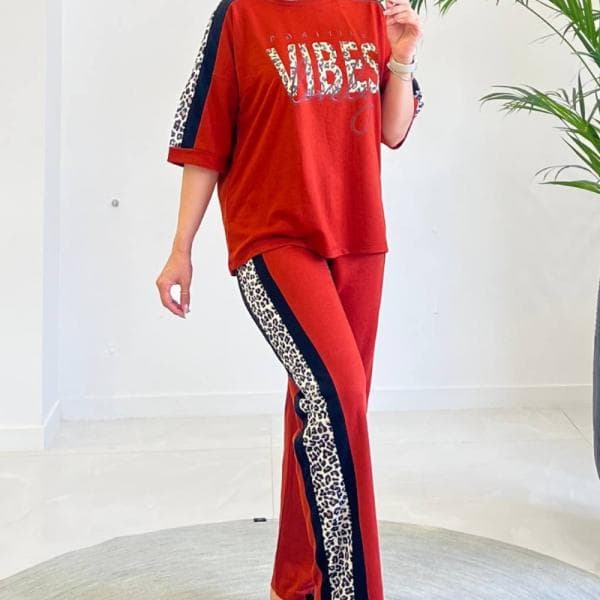 ست زنانه طرح vibes کد 10825 - تصویر 4