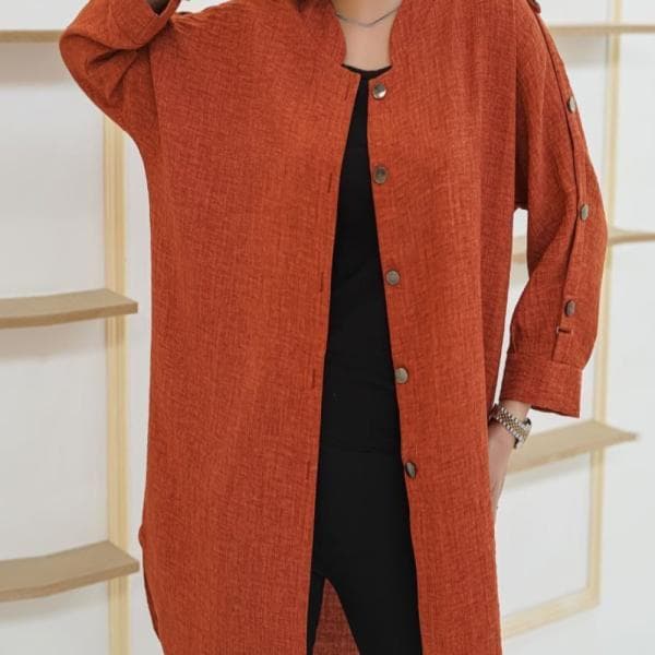 مانتو سرشانه دکمه دار - تصویر 1