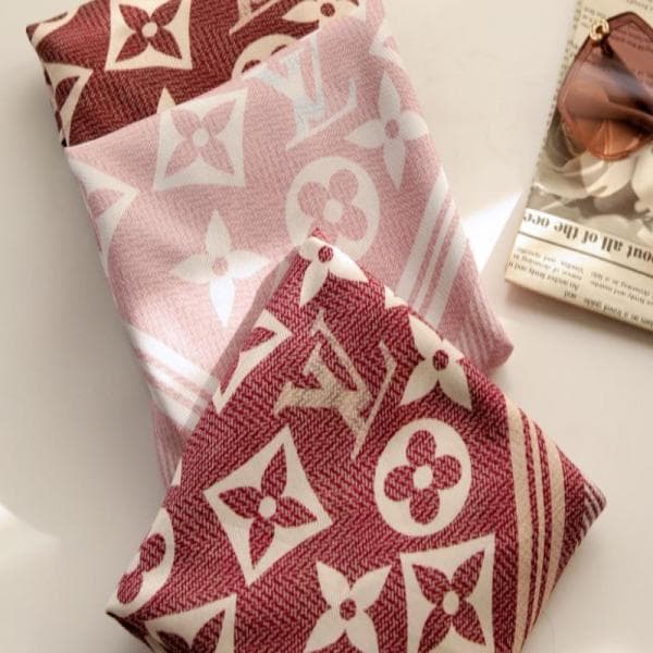 روسری نخی طرح فریماه دوردوخت منگوله دار - تصویر 3