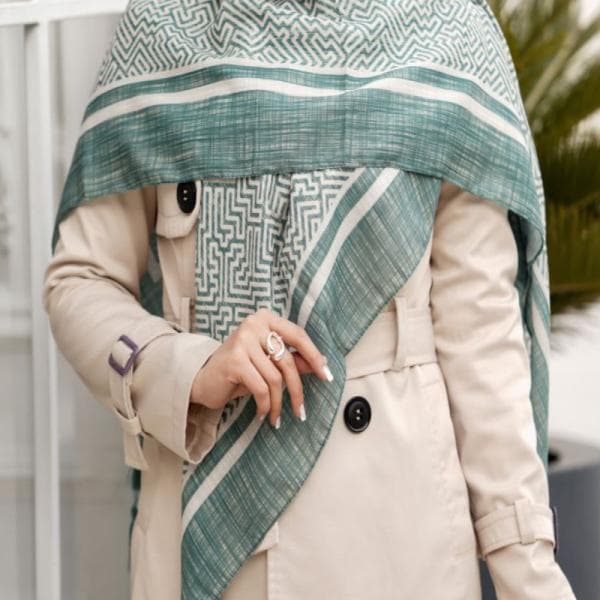 روسری نخی طرح وستا دوردوخت منگوله دار - تصویر 1