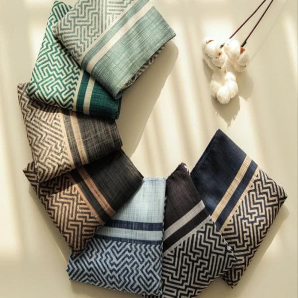 روسری نخی طرح وستا دوردوخت منگوله دار - تصویر 3