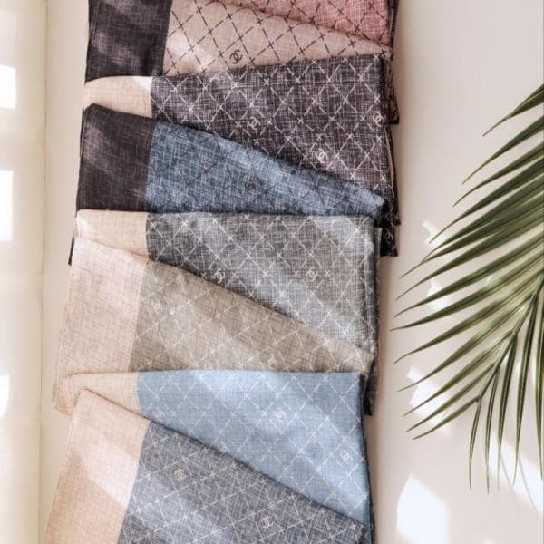 روسری نخی طرح مهرسا دور دوخت منگوله دار 20325 - تصویر 2