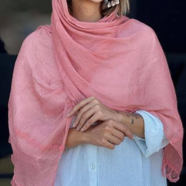 شال نخی دور دانتل گندمی - تصویر 7