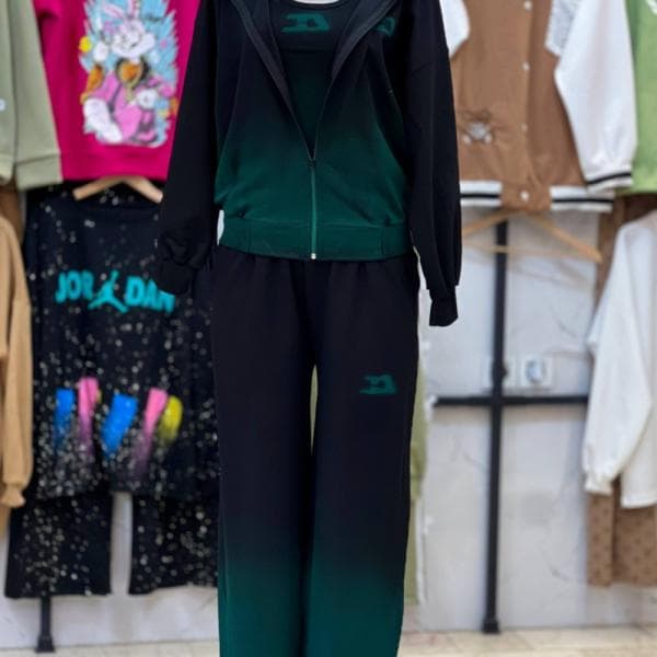 ست سه تیکه تاپ و سویشرت و شلوار - تصویر 4