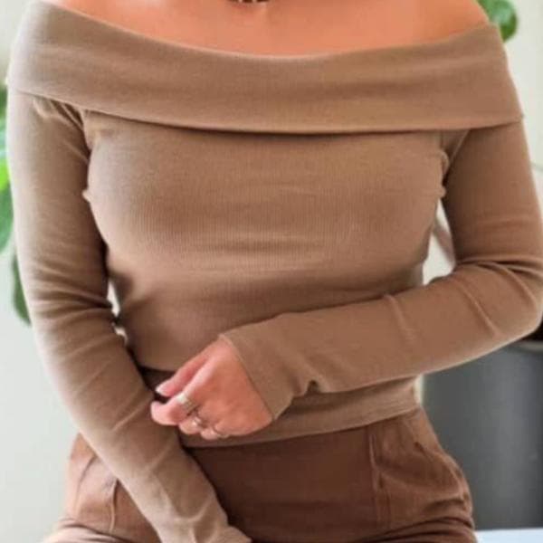 بلوز زنانه یقه قایقی کد1856 - تصویر 1