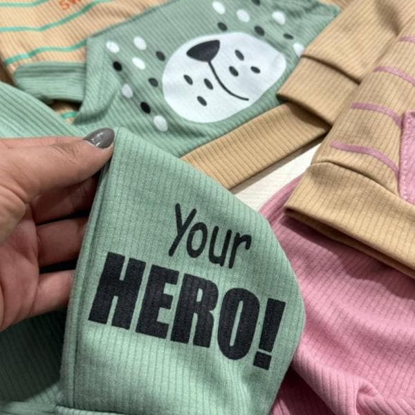 بلوز شلوار کبریتی نوزادی قهرمان 1838 - تصویر 2