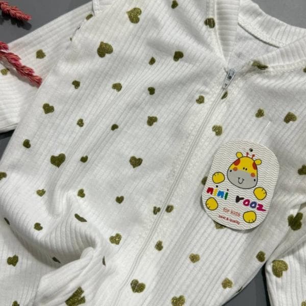 سرهمی نوزادی زیپی قلب سفید کد1834 - تصویر 2