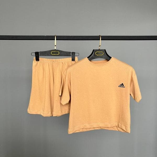 ست کراپ و شلوارک adidas پنبه کد 8659 (هر عدد 139/000 تومان) - تصویر 2